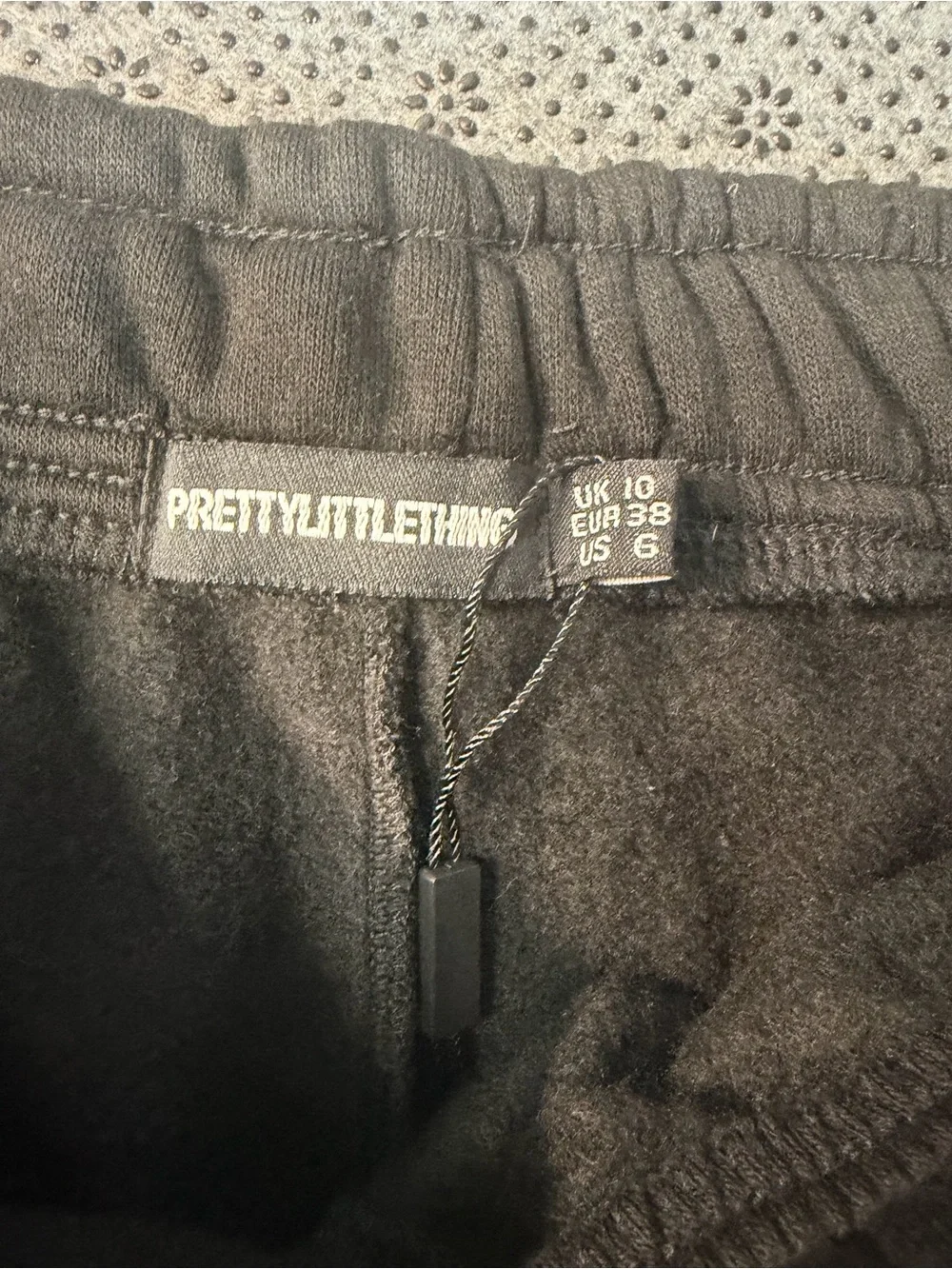 PrettyLittleThing Black Joggers with White Piping Detail